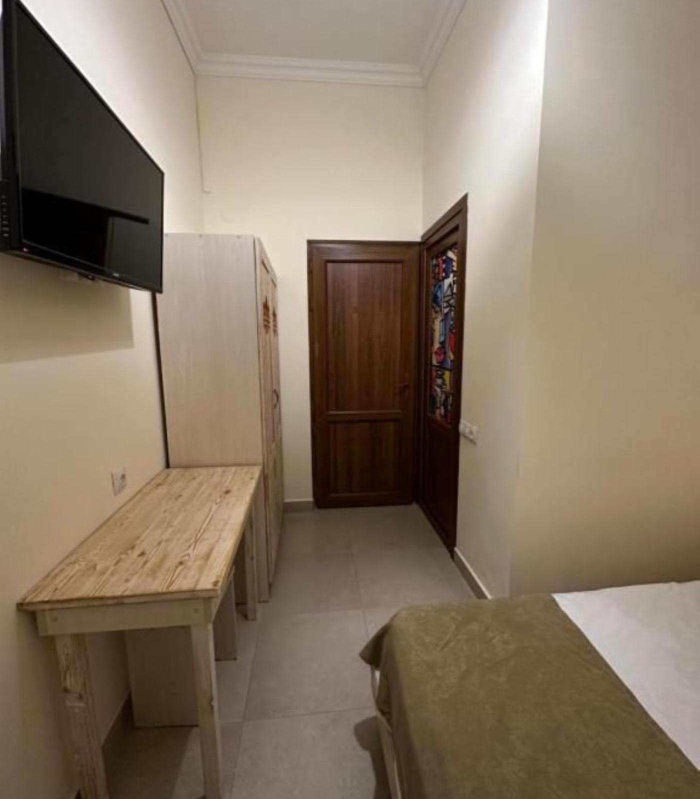 Hotel California Boutique 3*